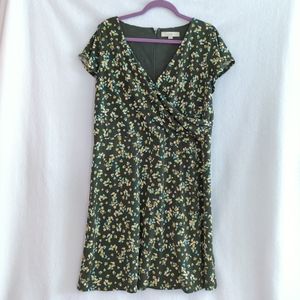 LOFT Maternity Green w Yellow Floral Stretchy Crossover Dress Size 12M